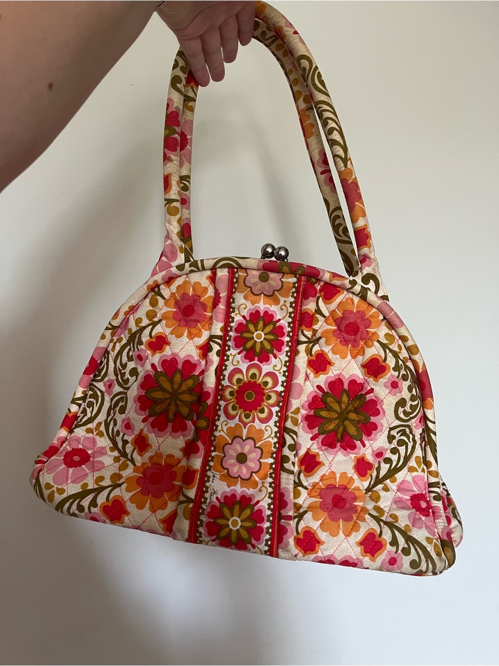 Floral Quilted Shoulder Bag - Multi-color - Picture 7 of 8